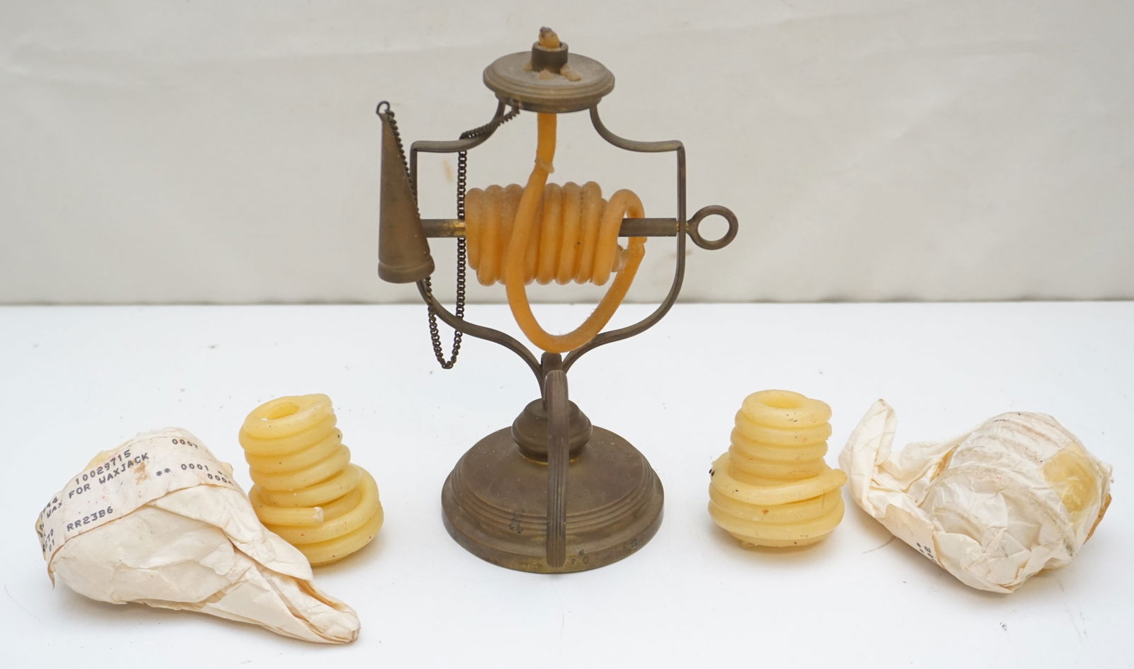 ANTIQUE ITALIAN BRASS WAX JACK CANDLE STICK (1 of 5)