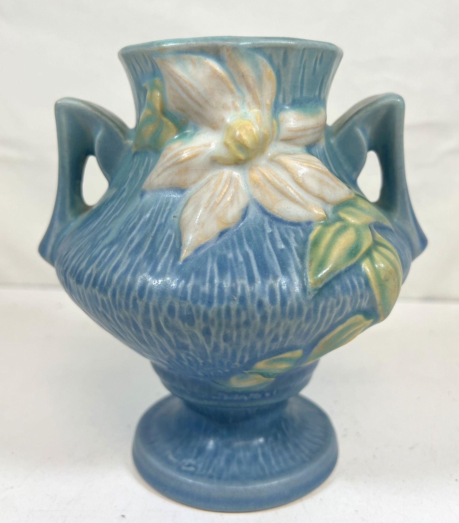 ROSEVILLE DOUBLE ARM VASE (1 of 5)