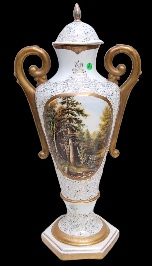 MONUMENTAL VINTAGE URN (1 of 8)