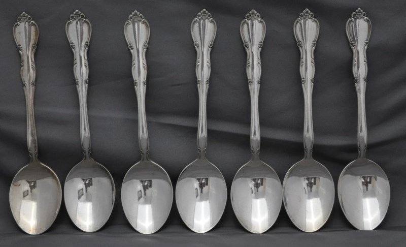 7pc STERLING SILVER ROSE TIARA GORHAM OVAL SOUP SPOONS: Group of 7 Sterling Silver Oval Soup/Dessert Spoons in the Rose Tiara Pattern by Gorham. Each measures 6 7/8" long. No monograms. Total weight 282 grams. Provenance: Hilton Head SC Estate. In 1831, Ja