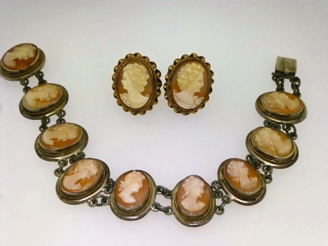 ITALIAN 800 SILVER CAMEO BRACELET & 10k CAMEO EARRINGS: Vintage Italian 800 Silver Carved Shell Cameo Bracelet and Antique Carved Shell Cameo Earrings set in what appears to be a 10k yellow gold frame. The bracelet is by Camexco, known for their Italian ca