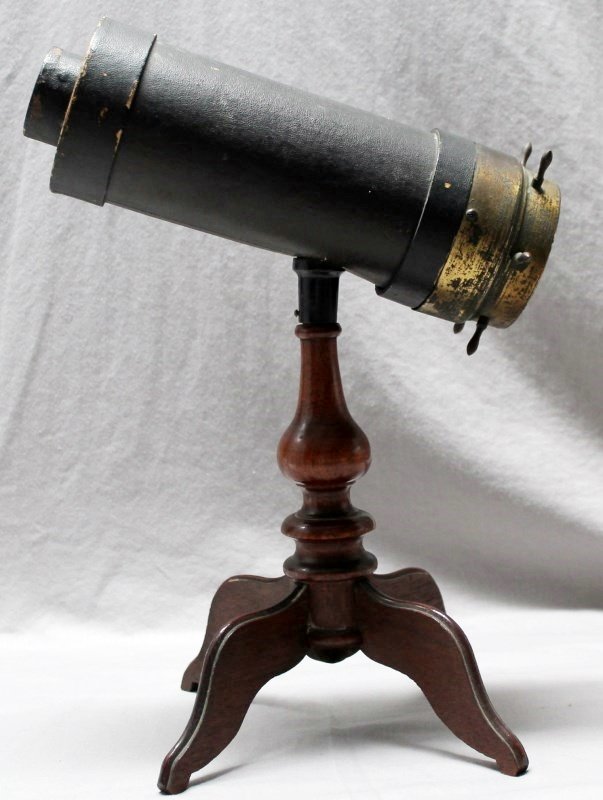 RARE BUSH 1873 AMERICAN PARLOR KALEIDOSCOPE: Antique American Early Parlor Kaleidoscope manufactured by C.G. Bush & Co, Providence, RI, Patent Nov 11, 1873. Stamped on Brass and again on one leg of stand. Good original condition and fully operat