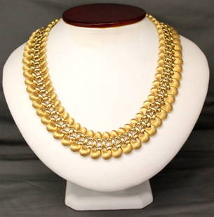 LARGE 18K ITALIAN DESIGNER NECKLACE - REVERSIBLE: This stunning 18kt gold Italian Designer necklace made in Venice is one of our showpieces! The necklace is reversible, measures approx. 18.00" in length, 1.00 wide, and 5.60mm thick. The necklace has