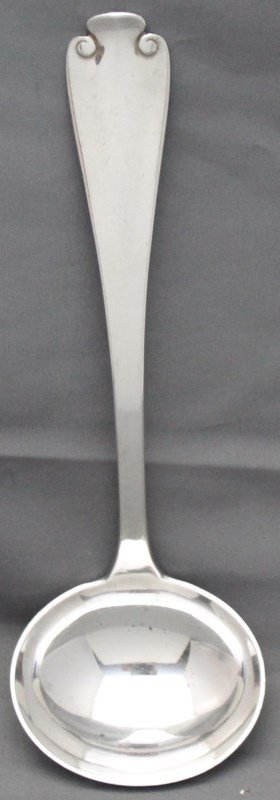 TIFFANY STERLING LARGE GRAVY LADLE - FLEMISH 1911: Tiffany Sterling Silver Large Gravy Ladle in the 1911 Flemish Pattern, Measures 7 3/8 long and bowl is 2 1/2" across. The ladle weighs 94 grams. PROVENANCE: The Estate of noted well known NYC attorney