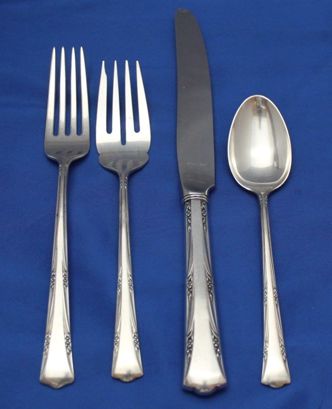 4 PC PLACE SETTING GORHAM STERLING 1938 GREENBRIER (1 of 6)