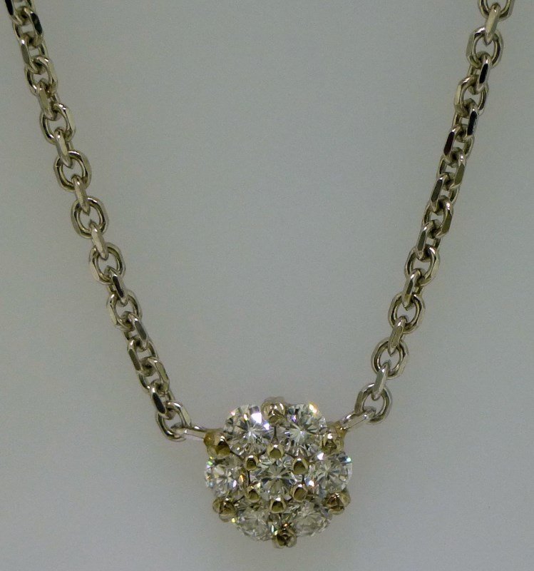 ESTATE 14K GOLD DIAMOND PENDANT. (1 of 5)