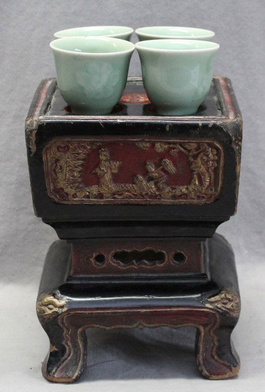 ANTIQUE CEREMONIAL CELADON TEA CUPS AND STAND (1 of 10)