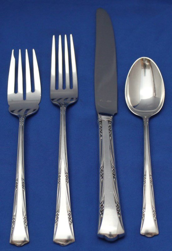 4 PC PLACE SETTING GORHAM STERLING 1938 GREENBRIER (1 of 6)