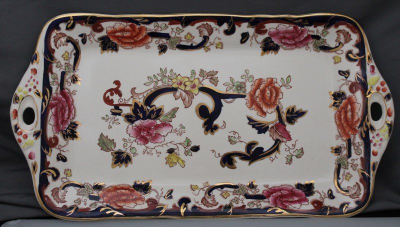 MASONS IRONSTONE MANDALAY LARGE SANDWICH TRAY: Masons Mandalay Large Sandwich Tray 12 1/2x6.75x1. Hand decorated in 22 carat Gold . Good condition. PROVENANCE: A Charleston South Carolina Private Estate. Mason's Ironstone was made by the English p