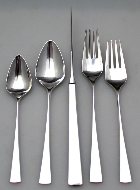 5 PC STERLING JOHN AXEL PRIP PLACE SETTING REED &: True, classic mid century modern sterling silver 5 piece place setting. Reed & Barton 1961 Dimension designed by John Axel Prip. The setting includes a 7 1/2" Dinner Fork, a 7" Individual Salad Fork, 