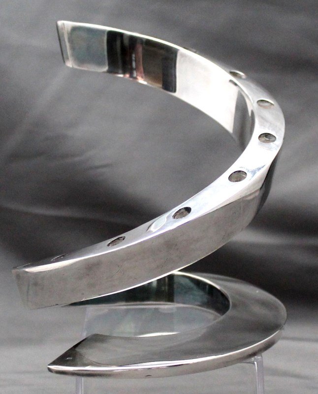 DANSK BERTIL VALLIEN CANDLE HOLDER: Mid century style modern silver plated metal candle holder by Dansk Design France, a Bertil Vallien design. Made to hold 12 thin taper candles. PROVENANCE: A Charleston SC Private Collection. Measures