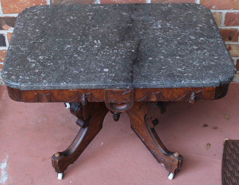 ANTIQUE AMERICAN VICTORIAN MARBLE TOP OCCASIONAL PARLOR (1 of 5)