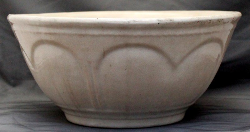 19th c. TRENTON NJ POTTERIES LARGE MIXING BOWL (1 of 8)