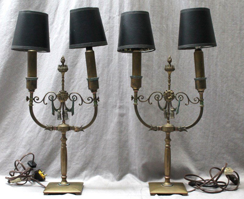 PAIR ANTIQUE FRENCH BRONZE LAMPS (1 of 6)