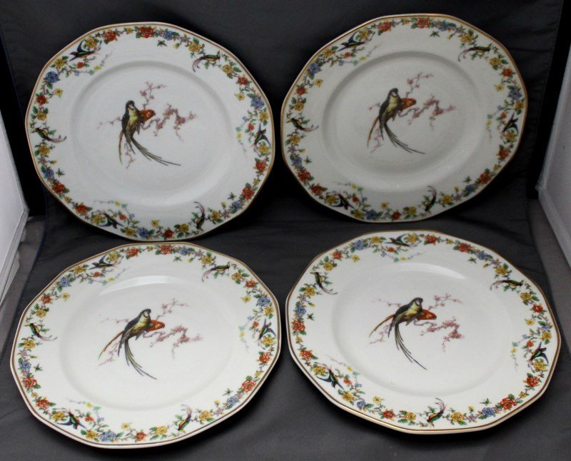 4 pc HAVILAND LIMOGES ARCADIA (PARROTS) PLATES (1 of 7)