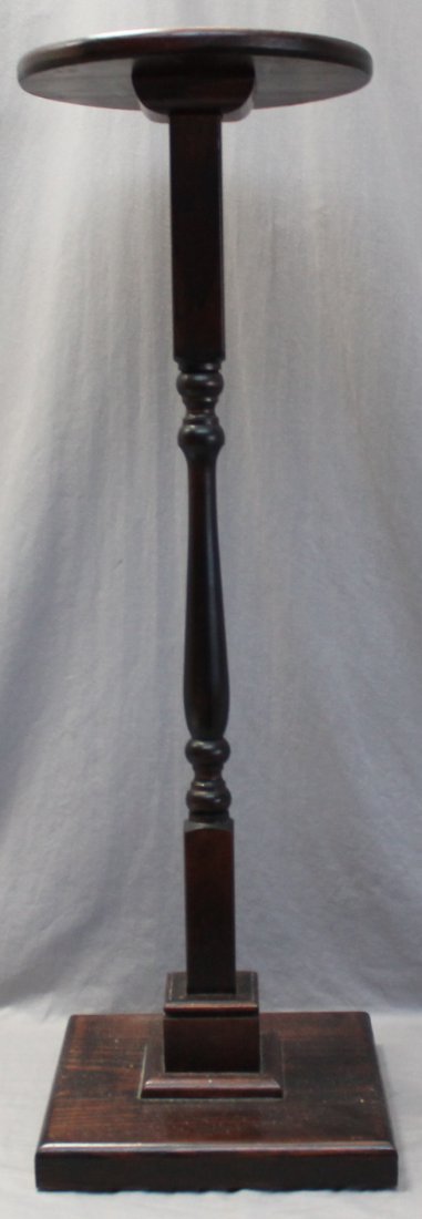 VINTAGE DARK OAK FERN /  LAMP STAND (1 of 6)