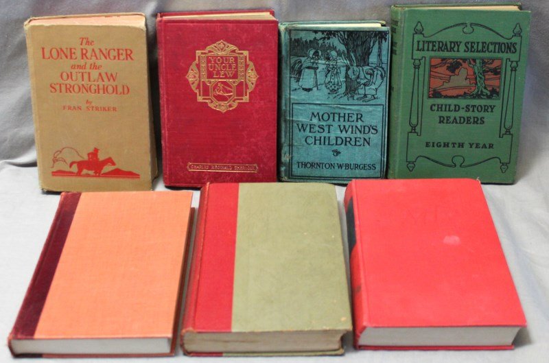 7 ANTIQUE AND VINTAGE CHILDRENS BOOKS (1 of 10)