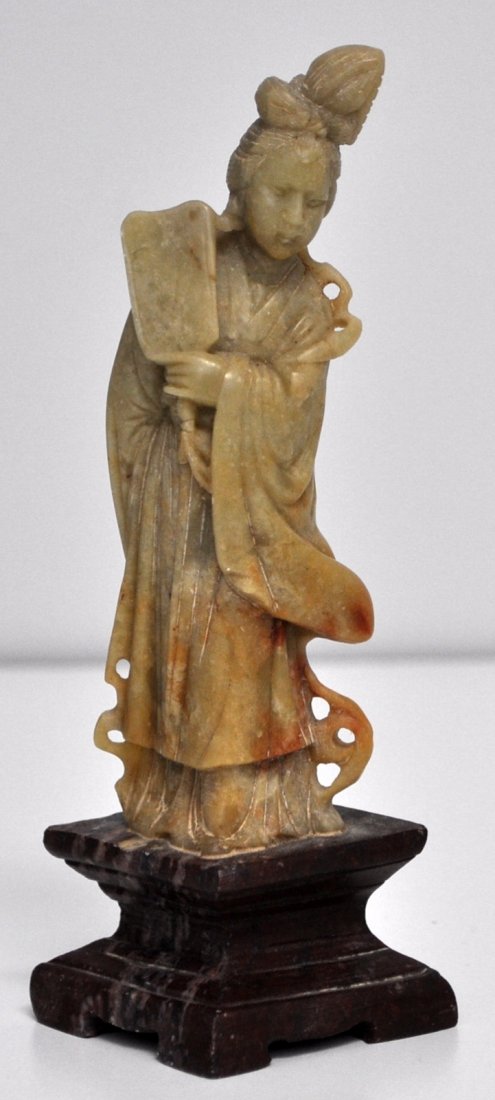CHINESE CARVED SOAPSTONE FIGURE OF KWAN YIN (1 of 7)