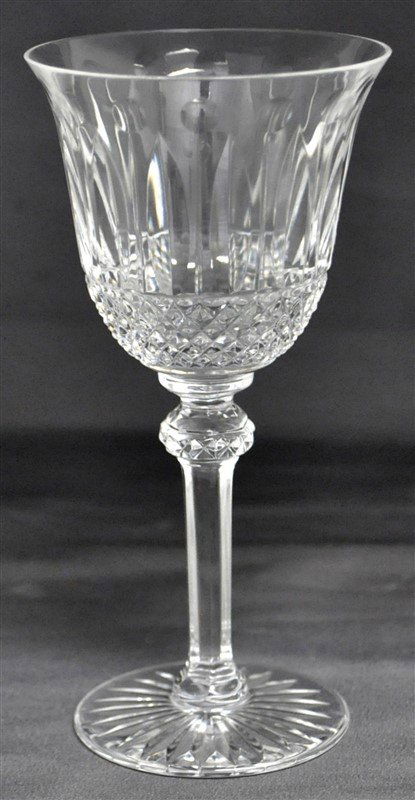 6 FRENCH SAINT LOUIS CRYSTAL TOMMY CORDIALS: Set of 6 Elegant Fine French Crystal Tommy Cordials by the Saint-Louis Cristallerie, one of the most prestigious crystal glass manufacturers in the world. Mouth blown, hand cut, Tommy has been manufac
