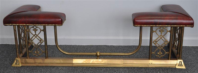 ENGLISH BRASS CLUB FENDER WITH LEATHER (1 of 6)