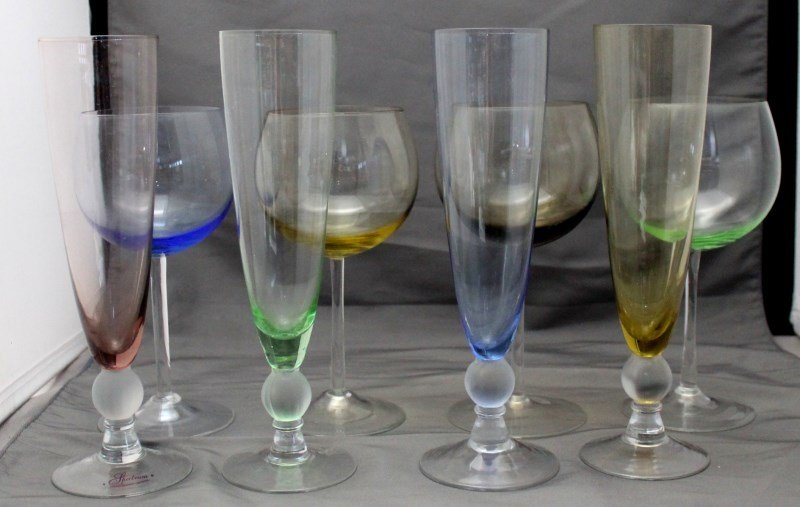 8 SPECTRUM HAND BLOWN MULTI COLORED CRYSTAL GLASSES: 8 Spectrum Hand Blown Multi Crystal Glasses. 4 tall elegant champagne / pilsner flutes with frosted ball stems, perfect for mimosas and 4 classic Wine Glasses. Champagnes at 8.75 tall and wines at 7.2