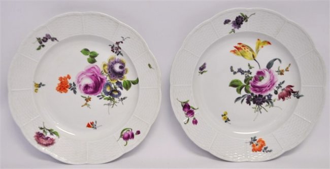 2 MEISSEN OZIER PEONY FLORAL PLATES (1 of 10)