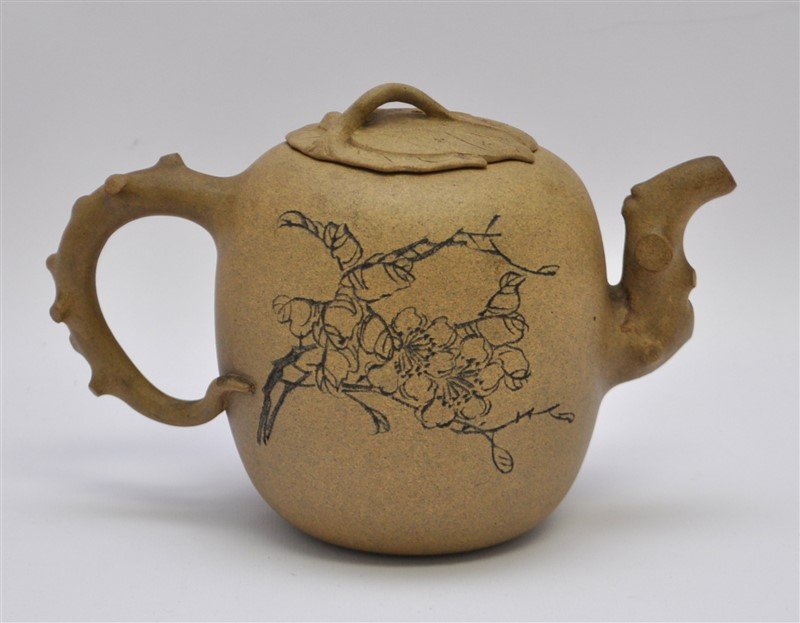 CHINESE YIXING CLAY TEAPOT TREE FORM (1 of 10)