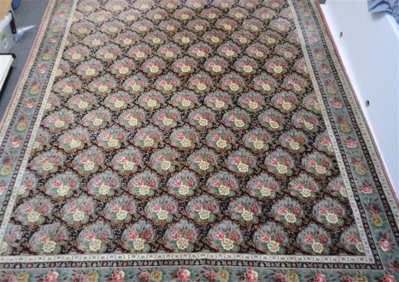 LARGE WOOL AREA RUG 9x12 FT - SOUTHEASTERN GALLERIES (1 of 6)