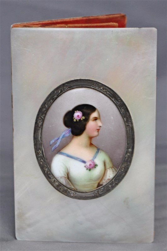 19th c. PORTRAIT MOP CALLING CARD CASE (1 of 9)