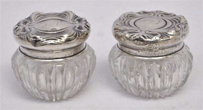 PAIR ART NOUVEAU STERLING SILVER VANITY JARS . (1 of 8)