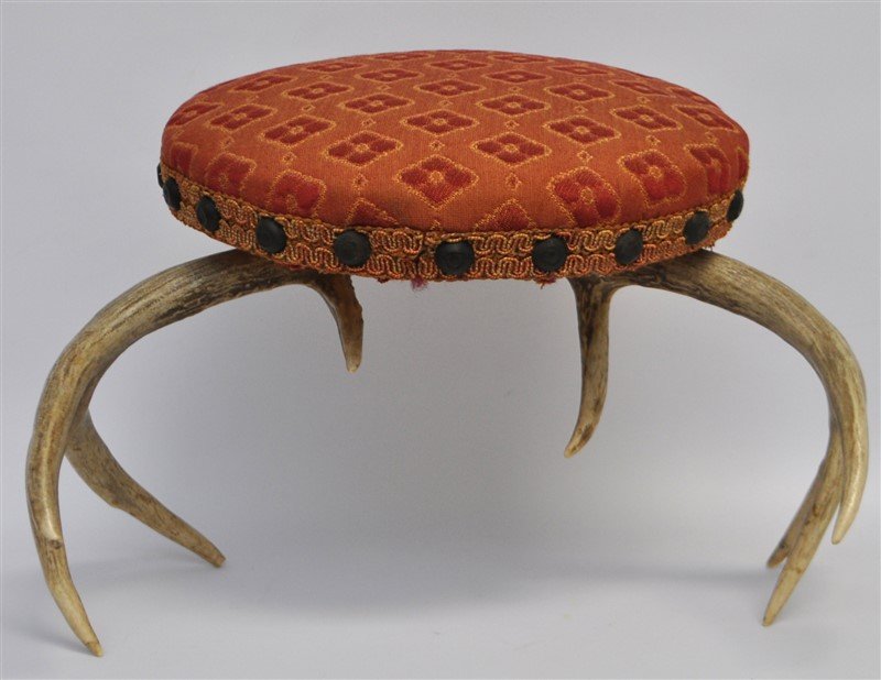 VICTORIAN ANTLER GOUT STOOL (1 of 5)