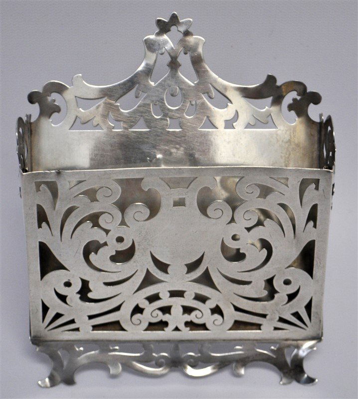 ORNATE STERLING SILVER LETTER HOLDER (1 of 8)
