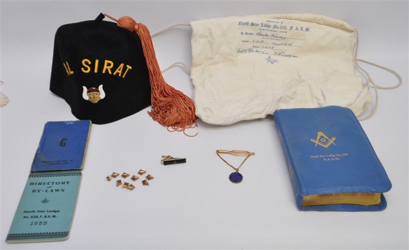 VINTAGE MASONS 10K GOLD - HAT - BOOKS + MORE (1 of 9)