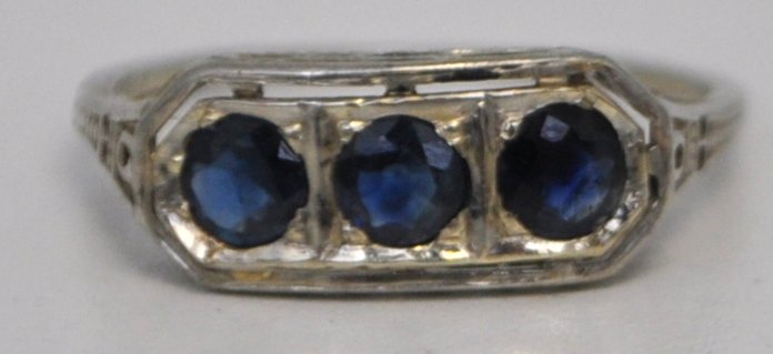 18k WHITE GOLD VICTORIAN RING BLUE STONES 7.75 (1 of 6)