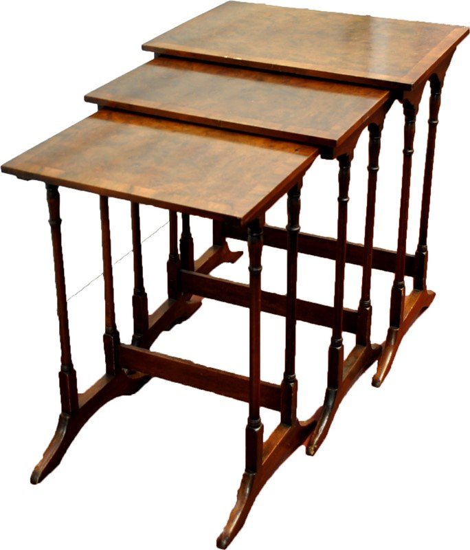 NEST OF 3 ENGLISH BURR WALNUT CROSSBANDED TABLES (1 of 10)