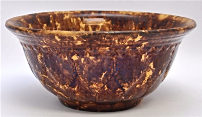 ANTIQUE 19TH C YELLOWWARE MIXING BOWL (1 of 7)