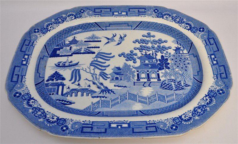19th c. LARGE  21" ENGLISH WILLOW PLATTER (1 of 10)
