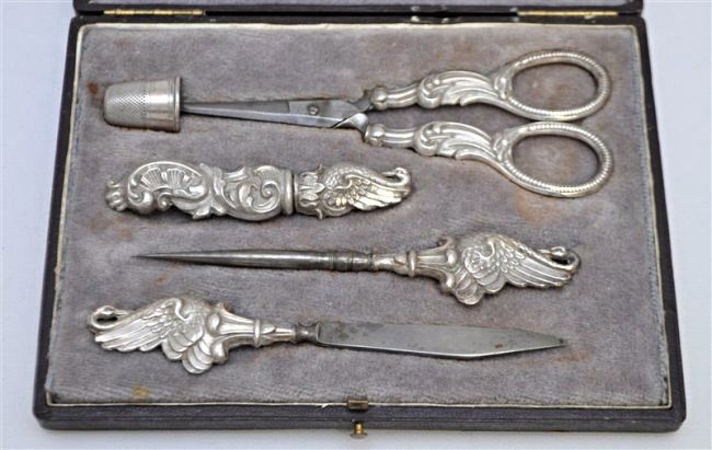 ANTIQUE CONTINENTAL SILVER SWAN CASED SEWING SET (1 of 9)
