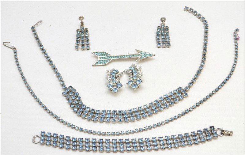 6 Pc ICE BLUE RHINESTONE PARURE + MORE (1 of 6)