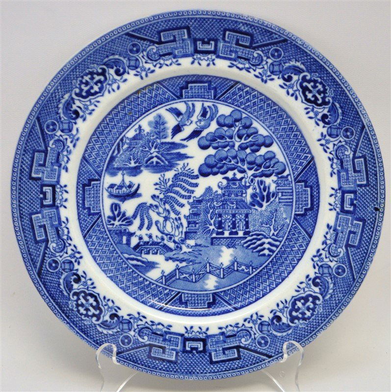 7 STAFFORDSHIRE OLD WILLOW DINNER PLATES (1 of 10)