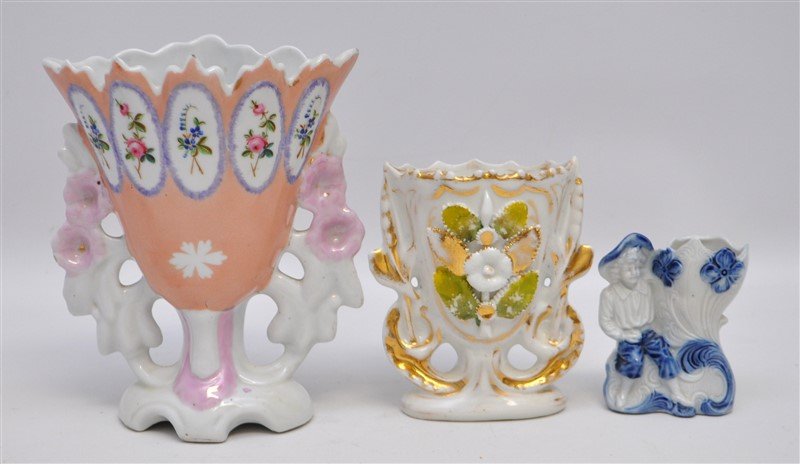 3 VICTORIAN SPILL VASES (1 of 9)