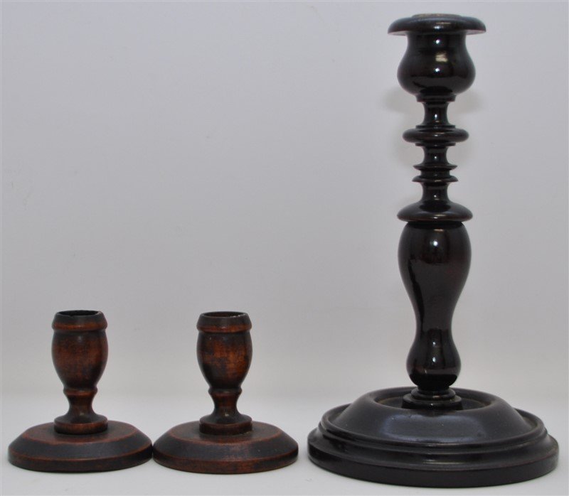 3PC TURNED WOOD CANDLESTICKS (1 of 8)