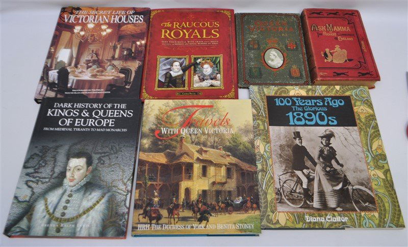 7 BOOKS VICTORIANA & ROYALITY (1 of 7)