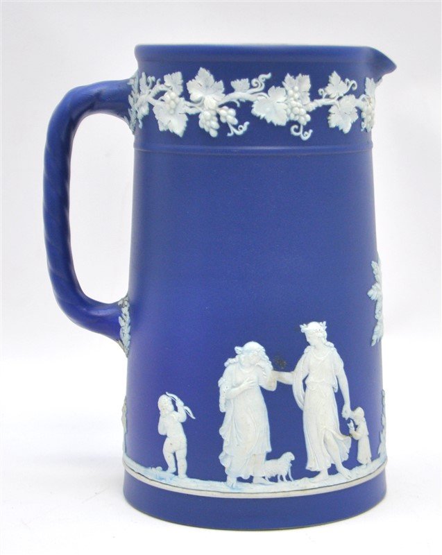 ANTIQUE WEDGWOOD DARK BLUE PITCHER / JUG