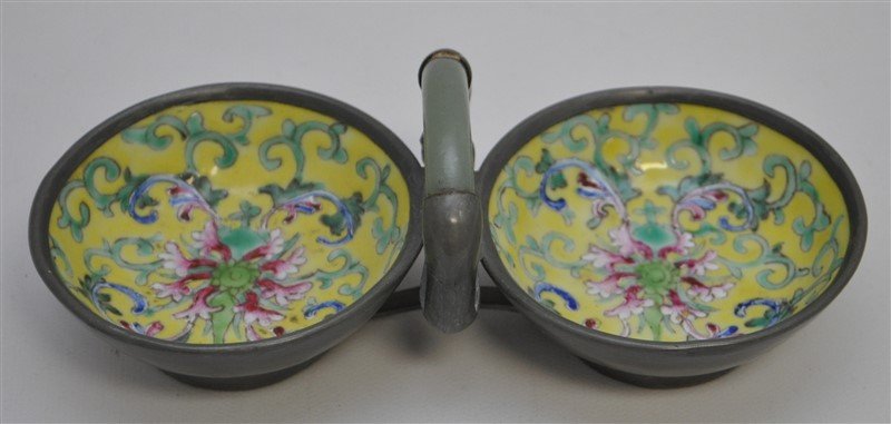 ENAMELED CHINESE JADE HANDLED CEREMONIAL VESSEL (1 of 10)