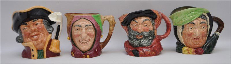 4 LARGE ROYAL DOULTON TOBY JUGS (1 of 9)