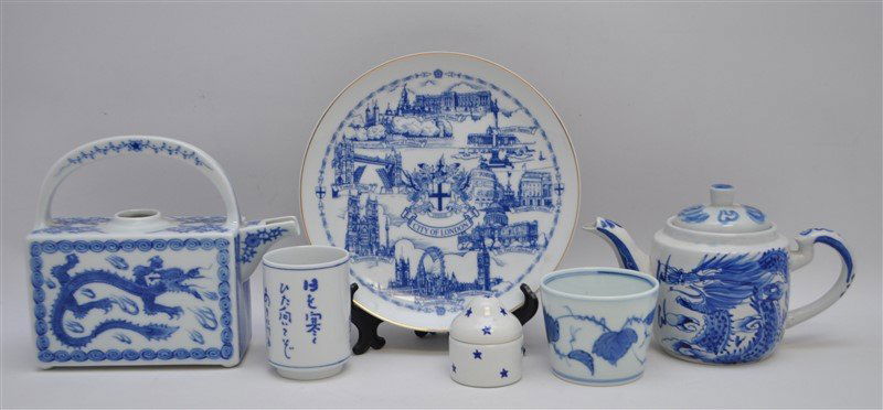 6 pc BLUE & WHITE TEAPOTS / PLATES (1 of 8)