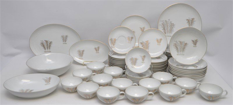 78 PC MID CENTURY ARITA GOLD BAMBOO DINNERWARE (1 of 6)