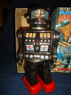 Rotate-O-Matic Super Astronaut- Battery Operated: Mint in Box, 11 1/2" tall, plastic and metal