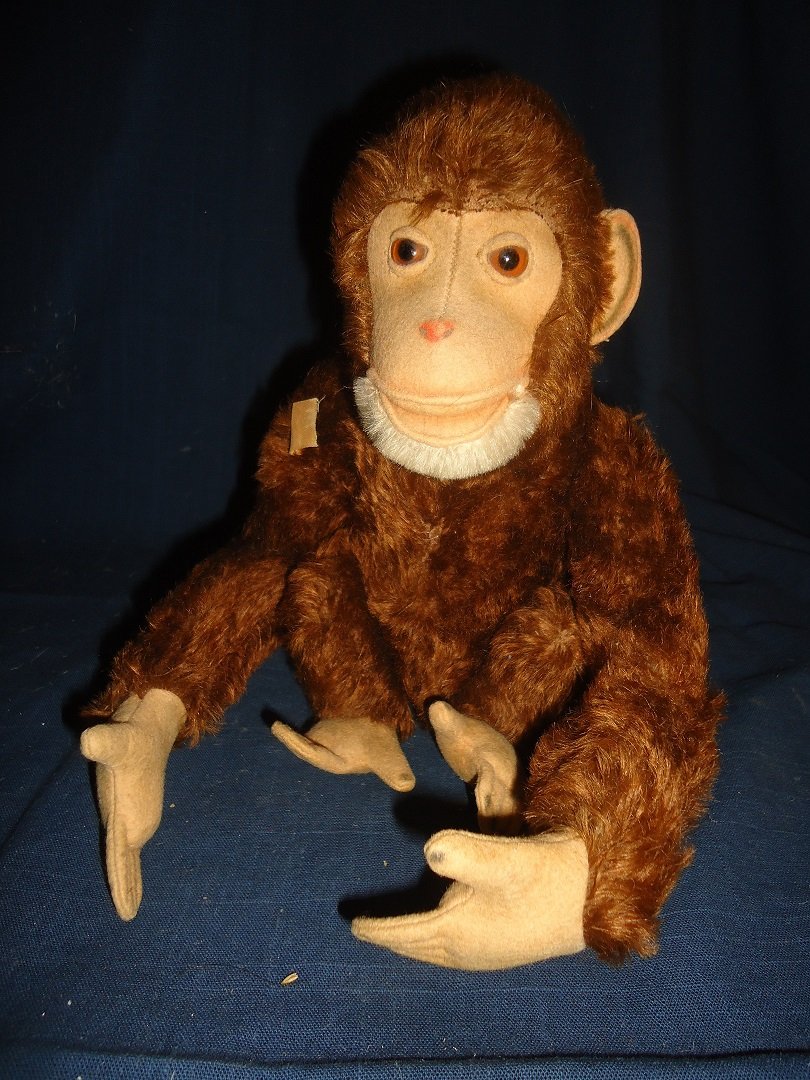 Steiff Monkey: Button in ear, raised letters, tag on arm \" Made in U.S. Zone Germany\" mint felt, fur 12\"